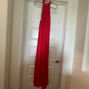 Elegant Red Maxi Dress with Flowing Silhouette
